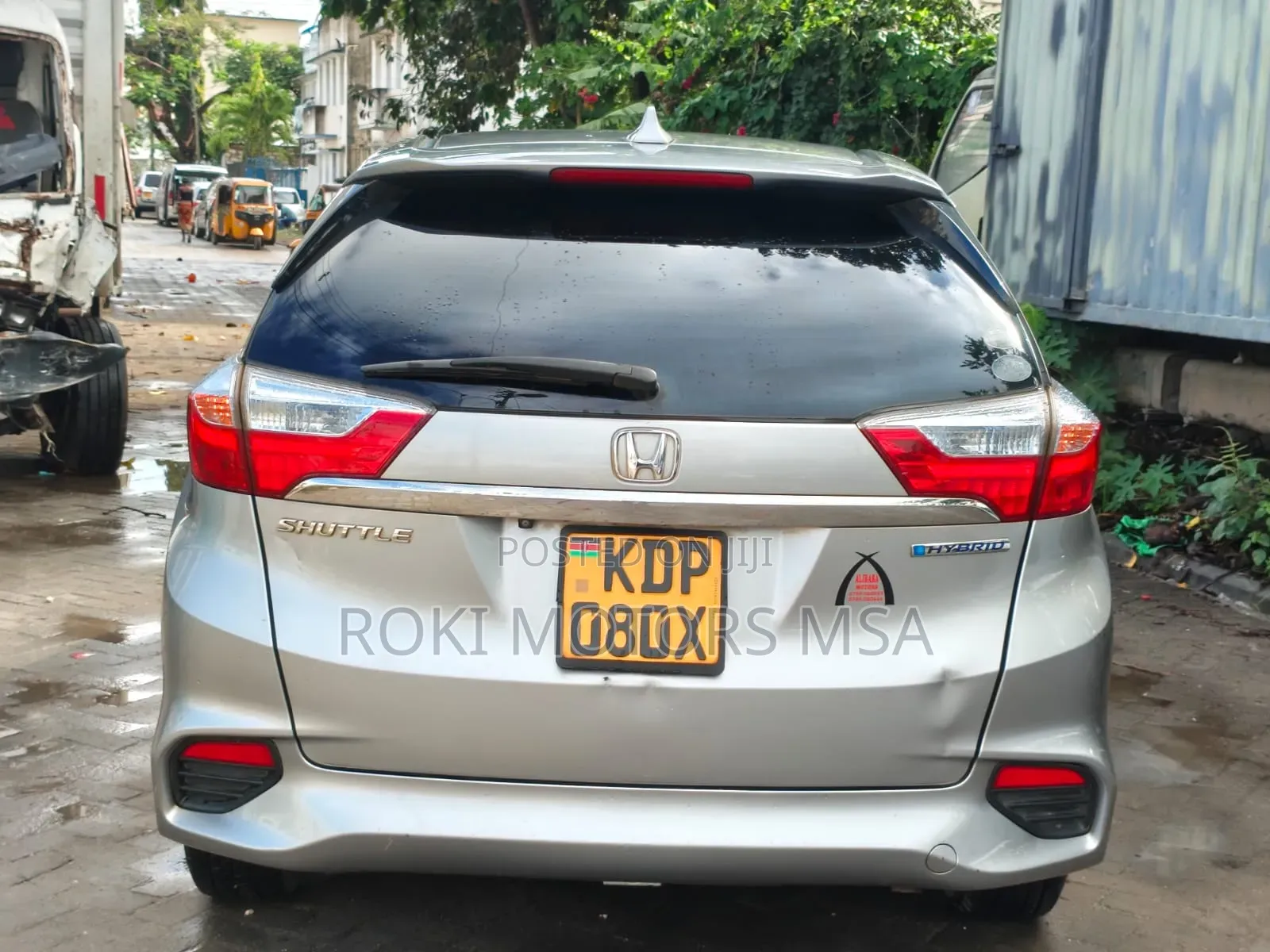 Honda Shuttle 2016 Silver