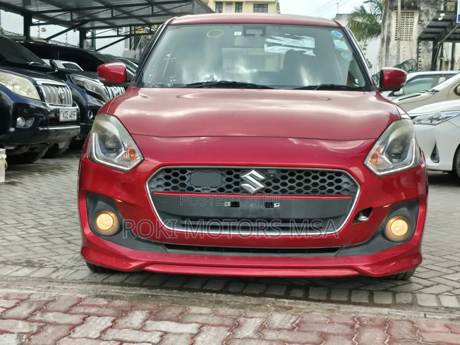 Suzuki Swift 2019 Red