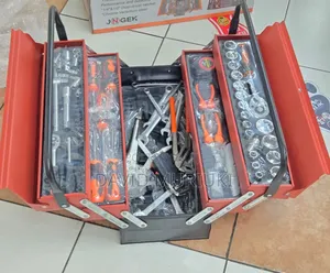 85-Piece Heavy-Duty Mechanics Tool Kit.