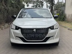Peugeot 208 2021 White