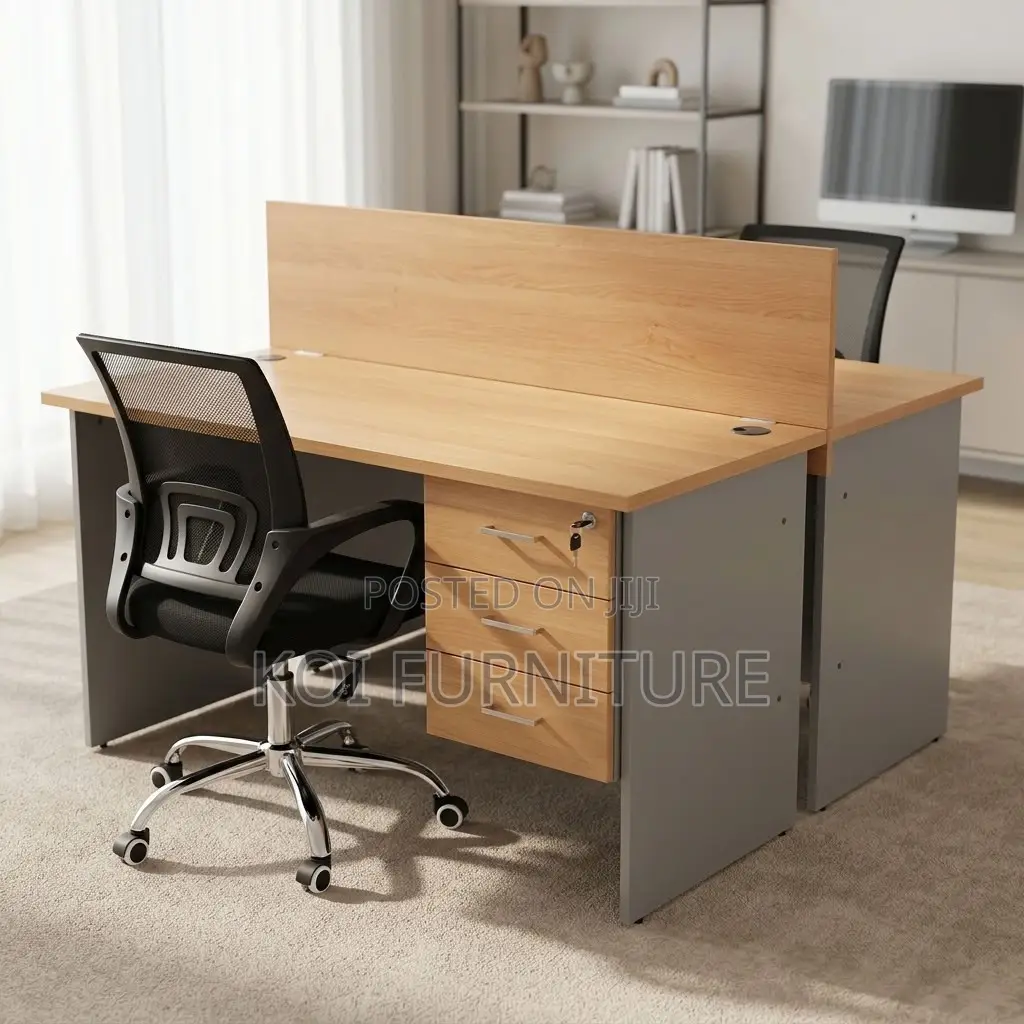 Office Workstation; Two Users Modular Square Station