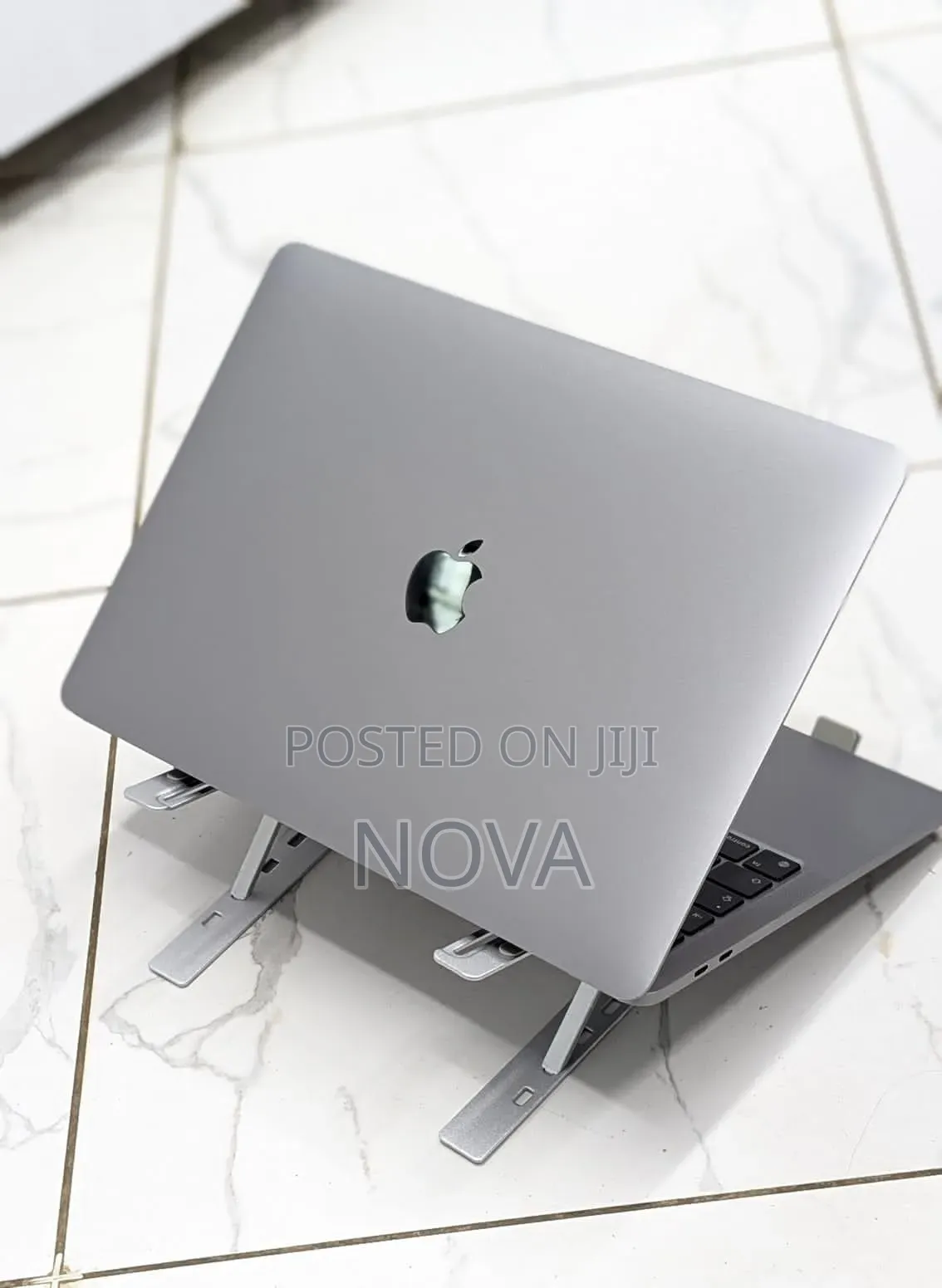 Laptop Apple MacBook Pro 8GB Intel Core i5 SSD 256GB