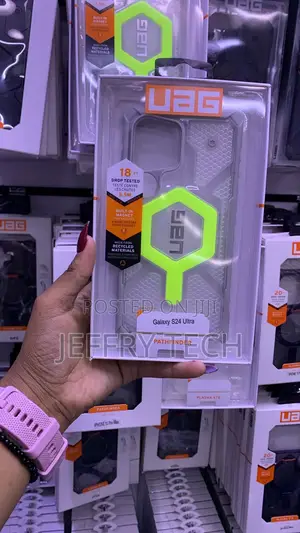 Urban Armor Gear (UAG) Pathfinder Clear Protective Phone Case
