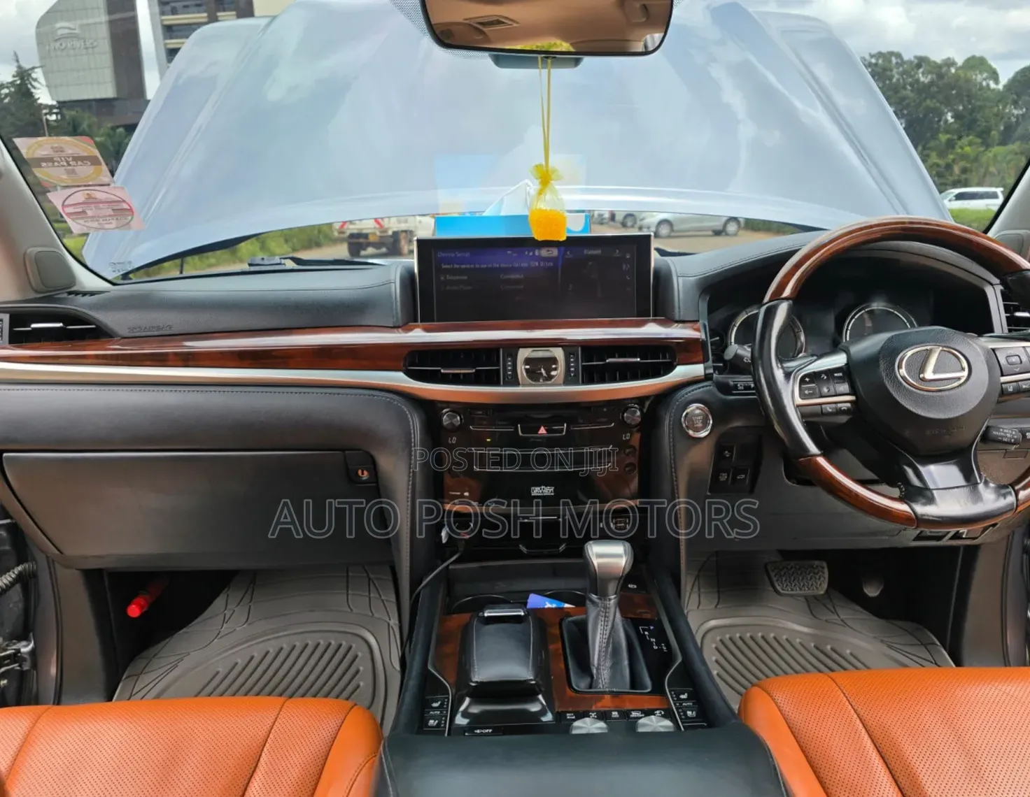 Lexus LX 2016