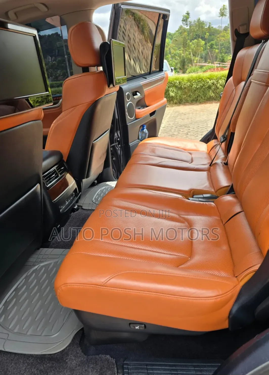Lexus LX 2016