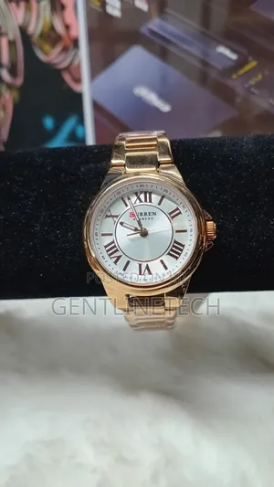 Curren Blanche Analog Watch