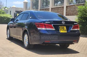 Toyota Crown 2014 Blue