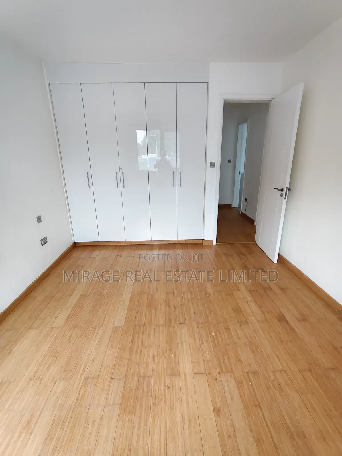 3bdrm Apartment in Roysambu for rent