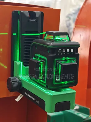 CUBE 3-360 Basic Edition Laser Level With 3 X 360° Green Lines