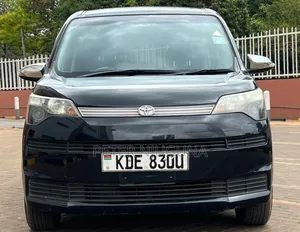 Toyota Spade 1.5 2014 Black
