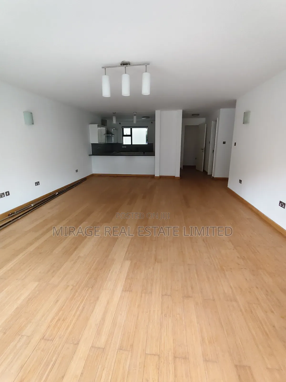 3bdrm Apartment in Roysambu for rent