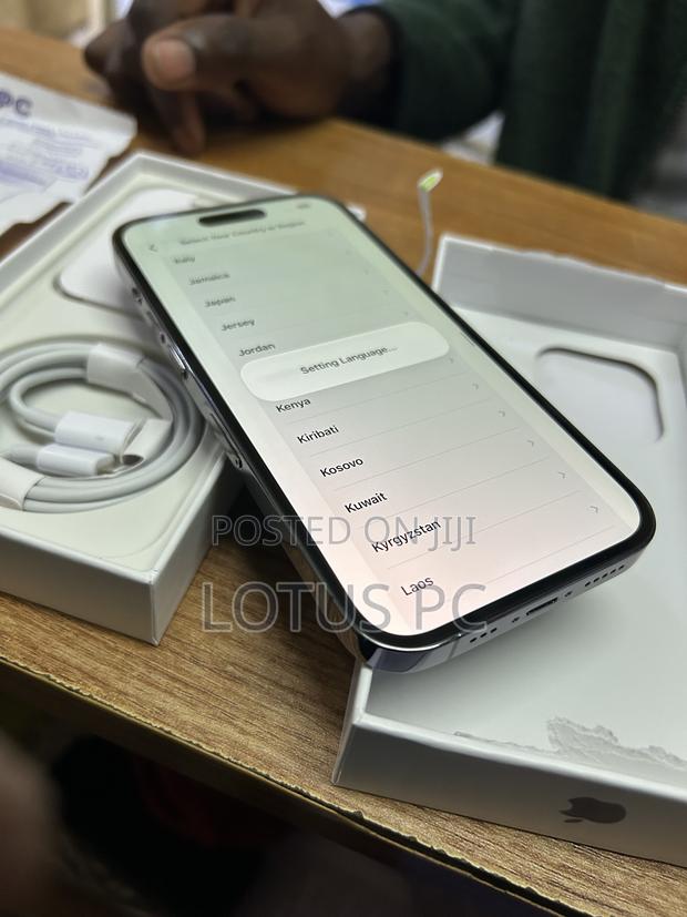 New Apple iPhone 14 Pro 256 GB Purple - thumbnail 2