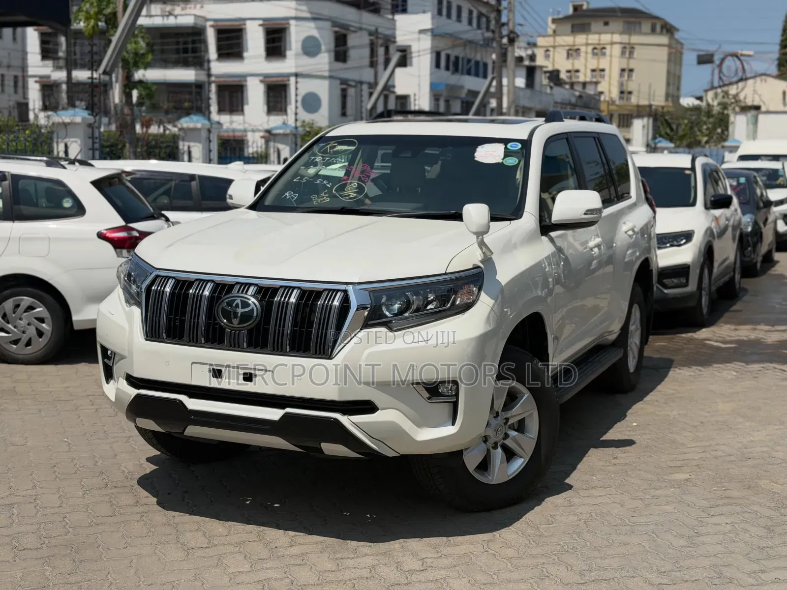Toyota Land Cruiser Prado 2019 White