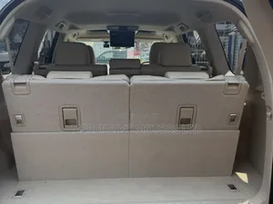 Toyota Land Cruiser Prado 2019 White