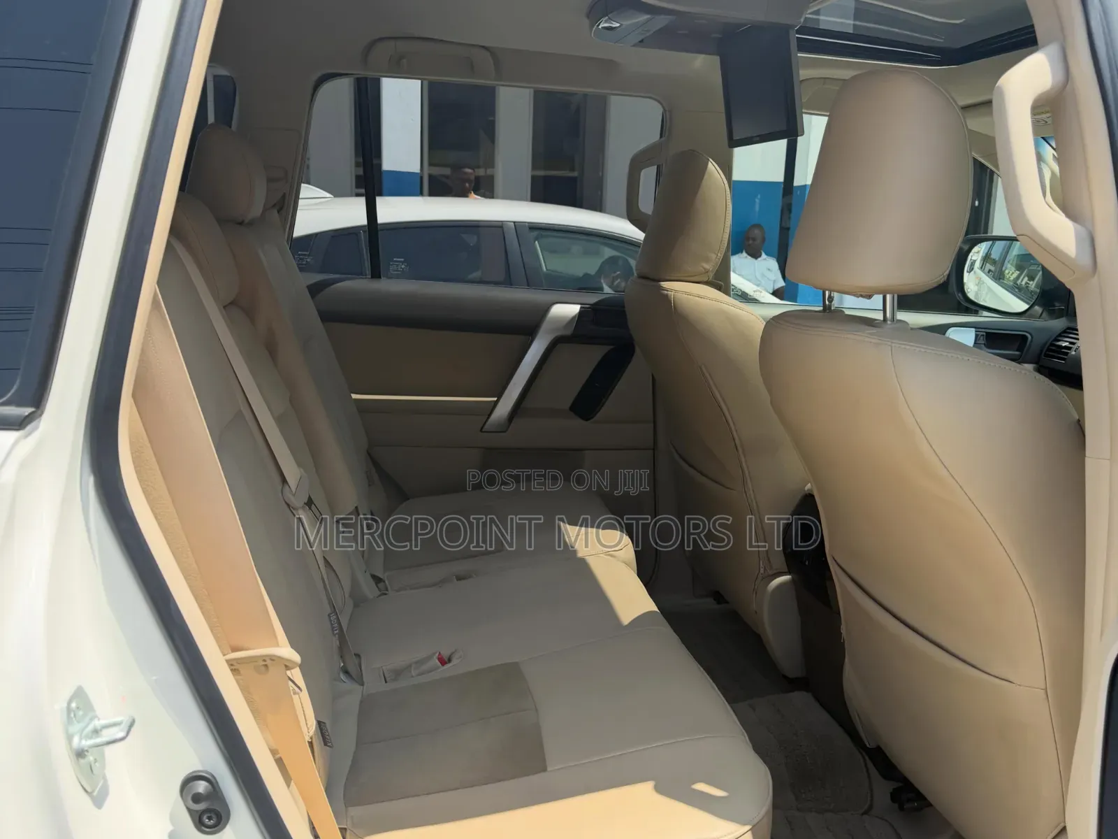 Toyota Land Cruiser Prado 2019 White