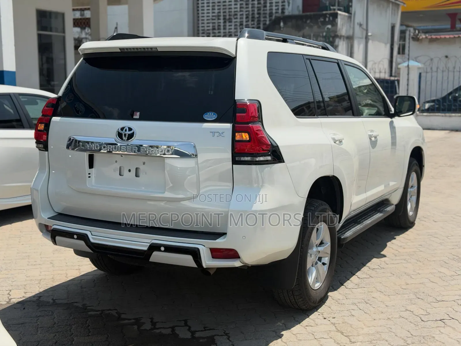 Toyota Land Cruiser Prado 2019 White