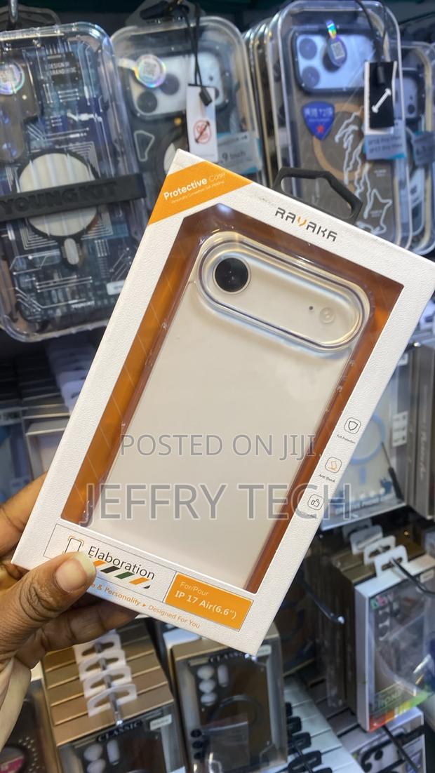Transparent Clear Phone Case Packaged for an iPhone 17 Air - thumbnail 2