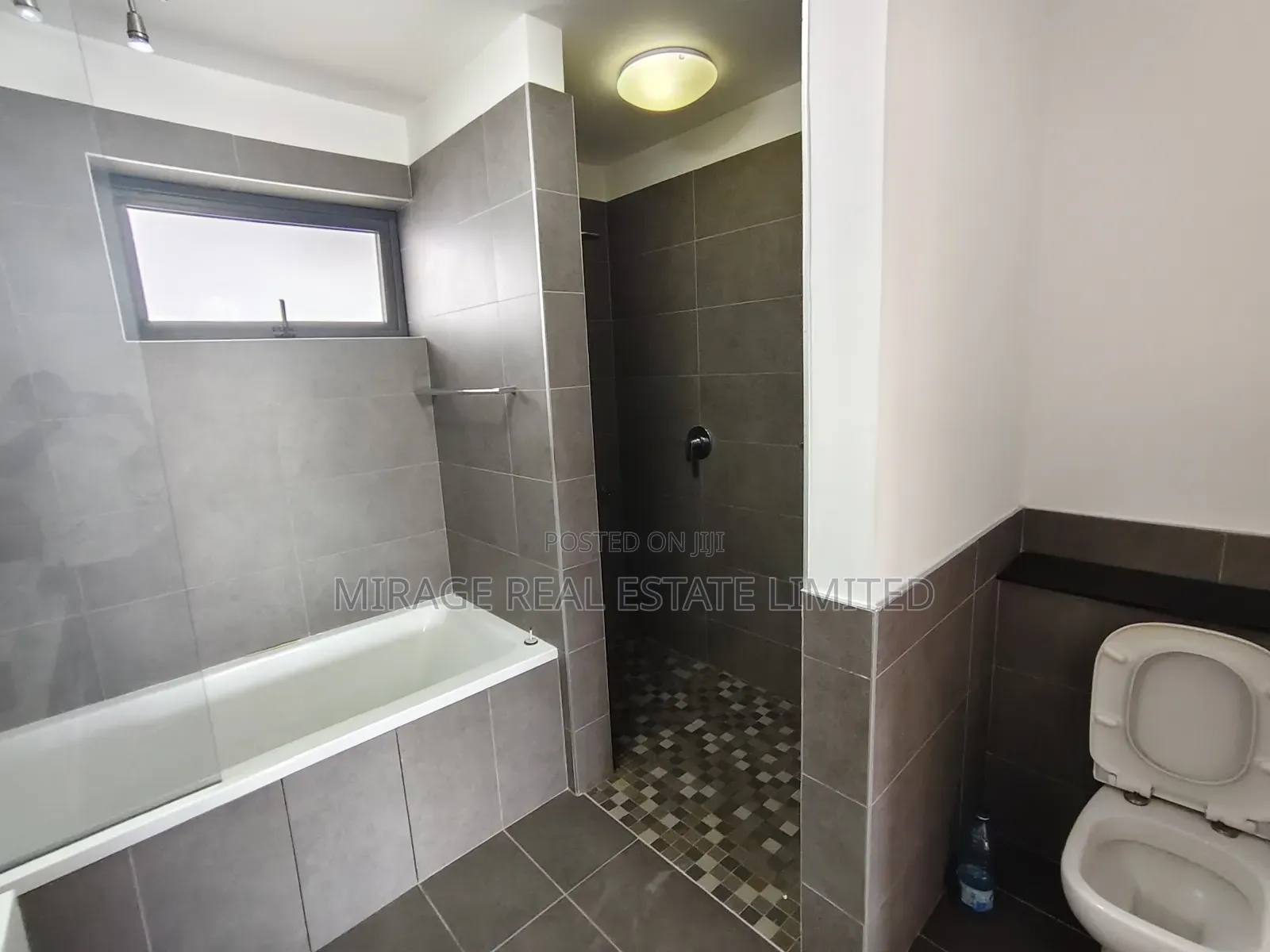 3bdrm Duplex in Roysambu for rent