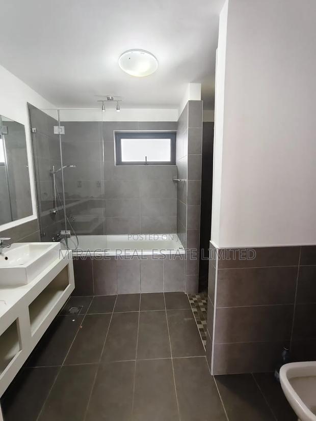 3bdrm Duplex in Roysambu for rent - thumbnail 13