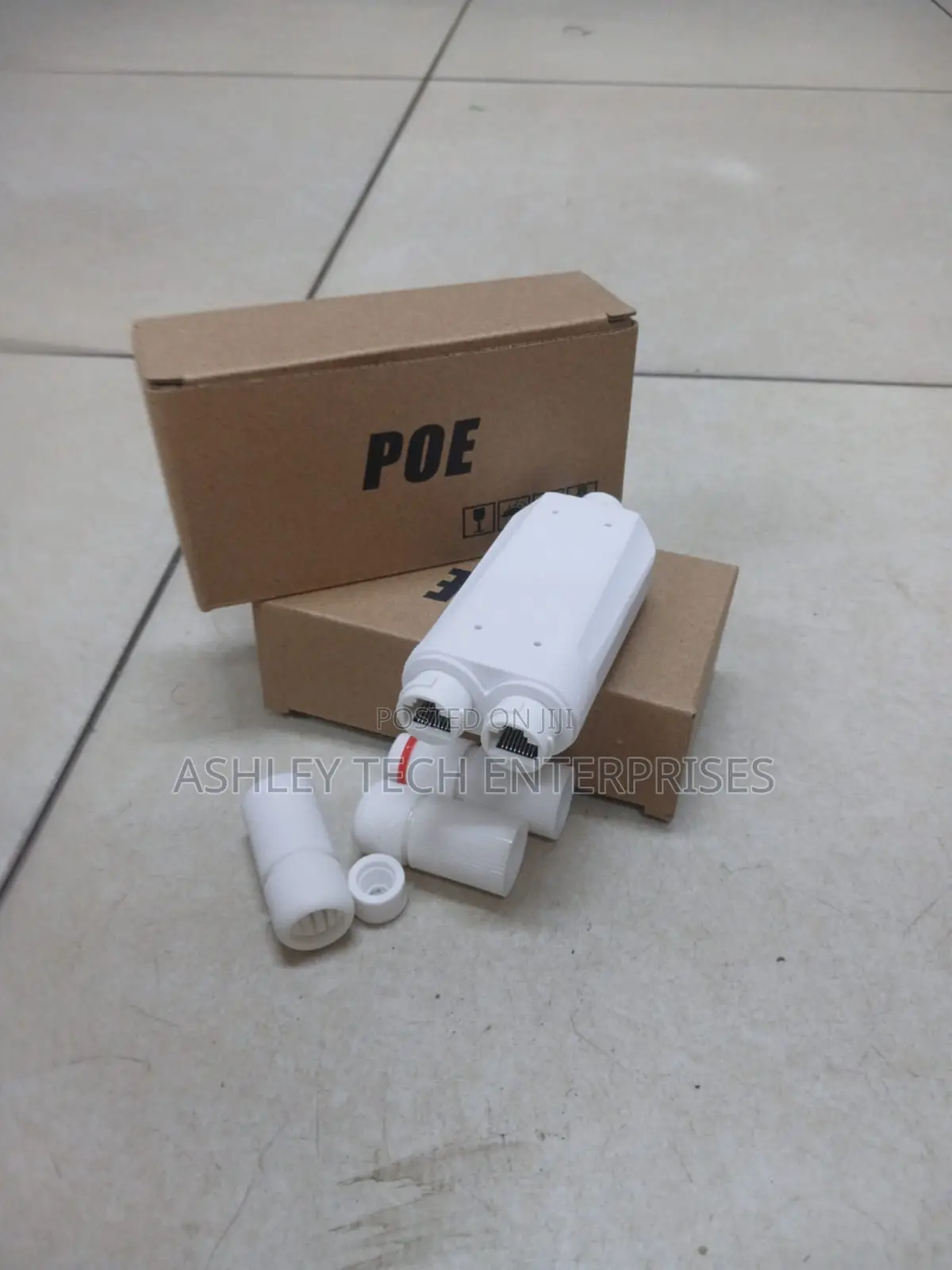 Smart 1 IN 2 OUT PoE Splitter – Reliable Network Connectivity