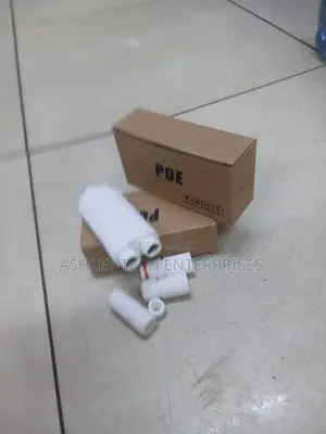 High-Speed 1 IN 2 OUT PoE Splitter – Efficient Networking