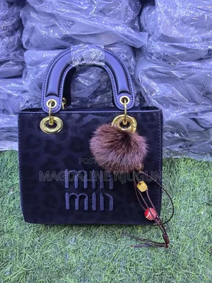 Pretty Min Min Bag