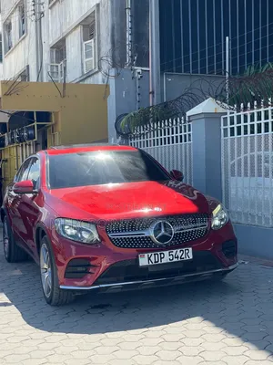 Mercedes-Benz GLC-Class 2018 Red