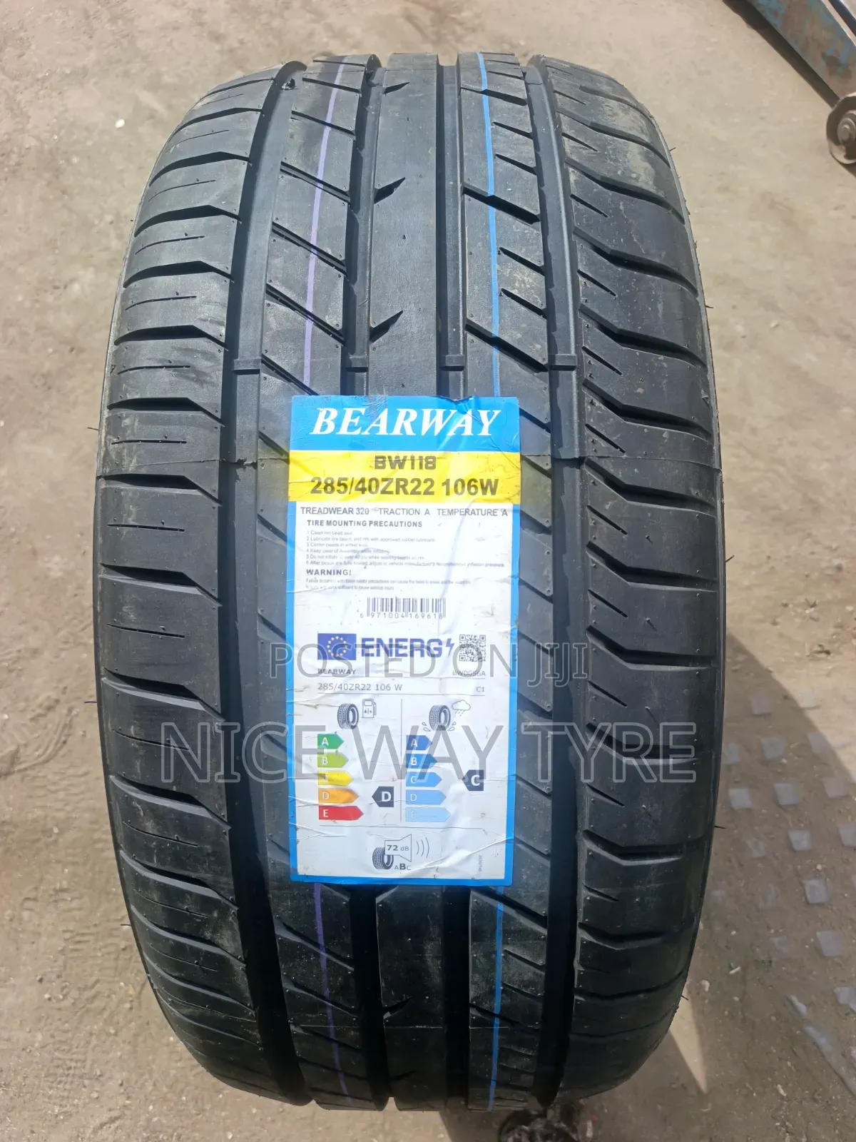 285/40r22 Bearway