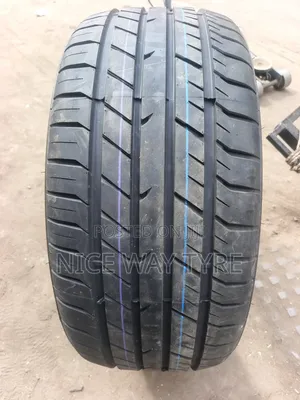 285/40r22 Bearway