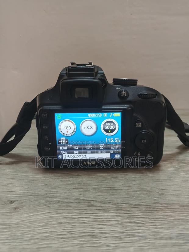 Nikon D3300 - thumbnail 3