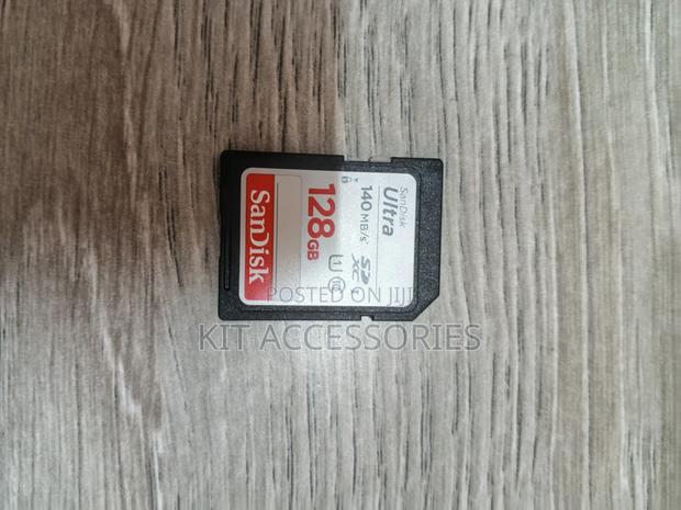 Nikon D3300 - thumbnail 6