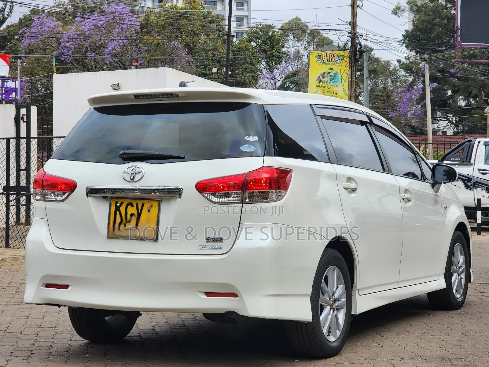 Toyota Wish 2012 White