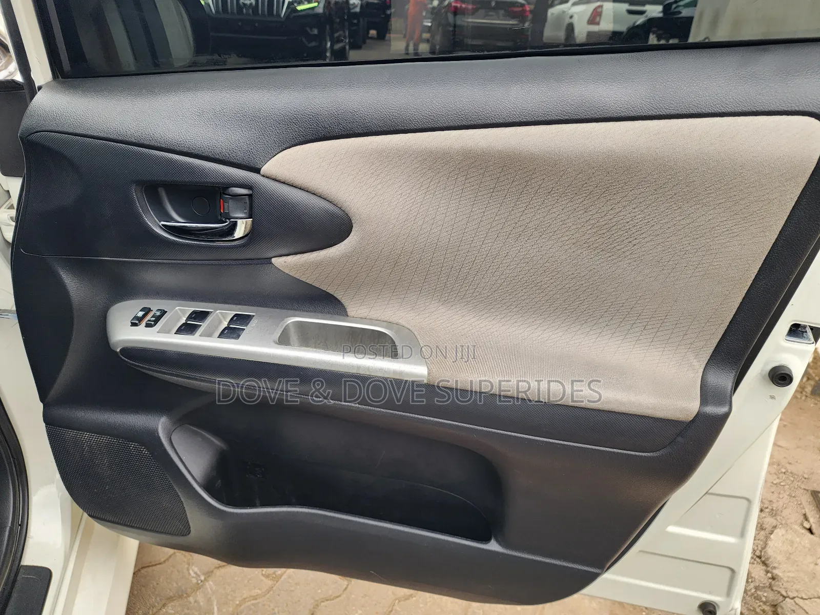Toyota Wish 2012 White