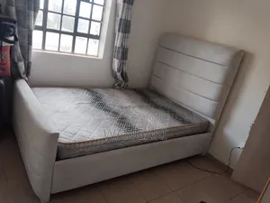 4by 6 Slightly Used Bed