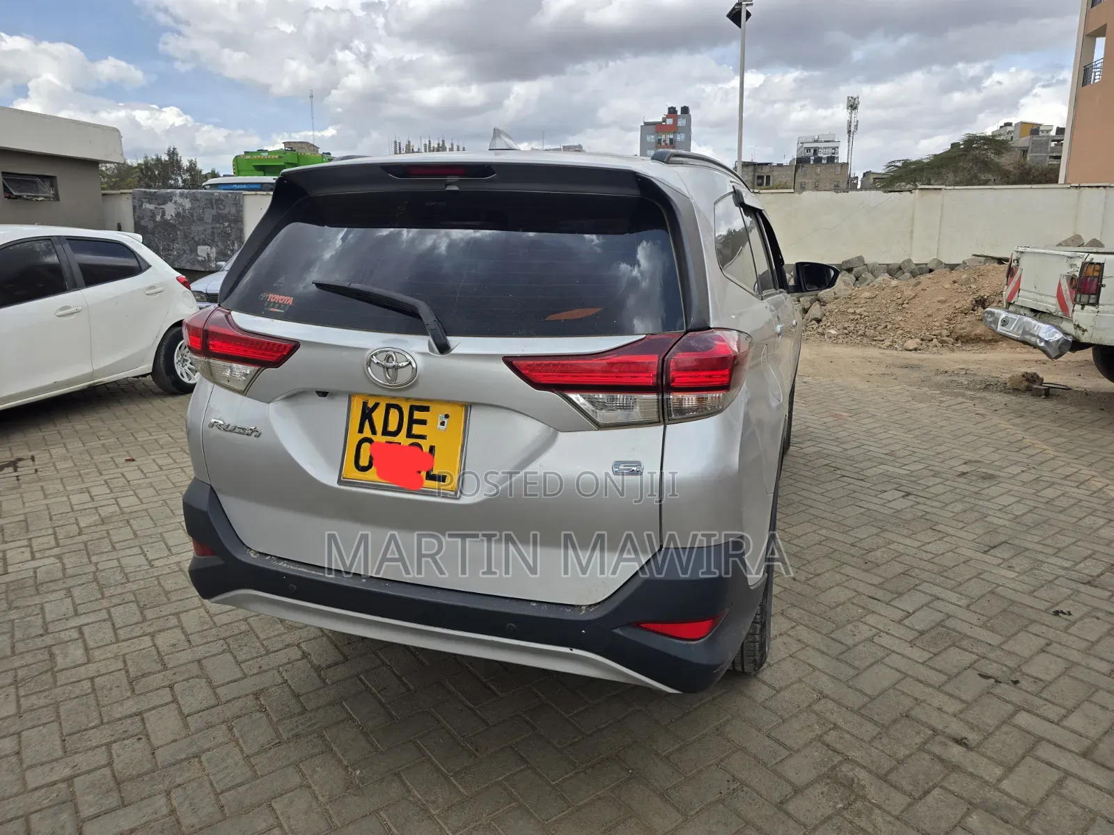 Toyota Rush 2021 Silver