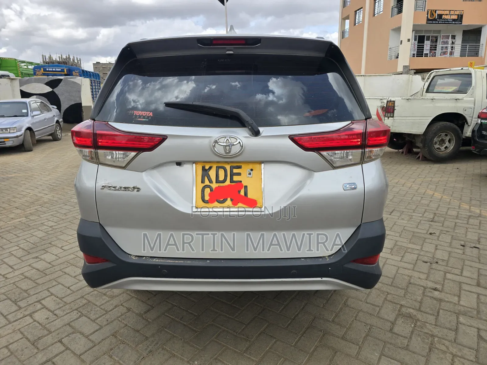 Toyota Rush 2021 Silver