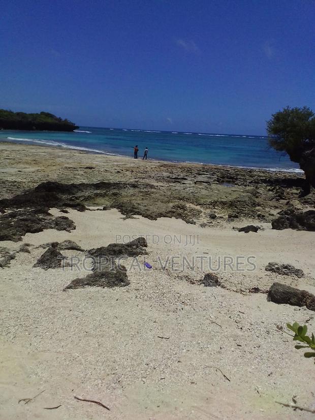 Beach Plot for Sale - thumbnail 3