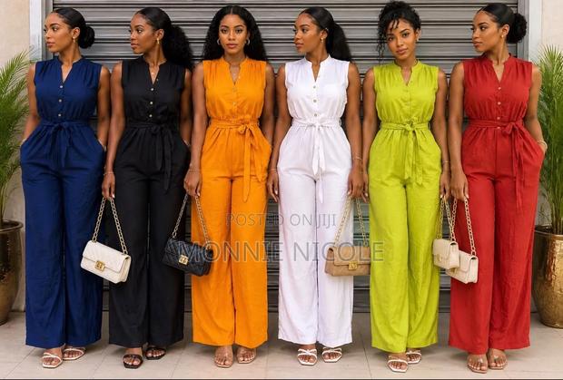 Casual Women Jumpsuit Plain Colours - main view
