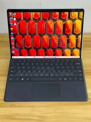 Laptop Microsoft Surface Pro 9 16GB Intel Core i7 SSD 256GB