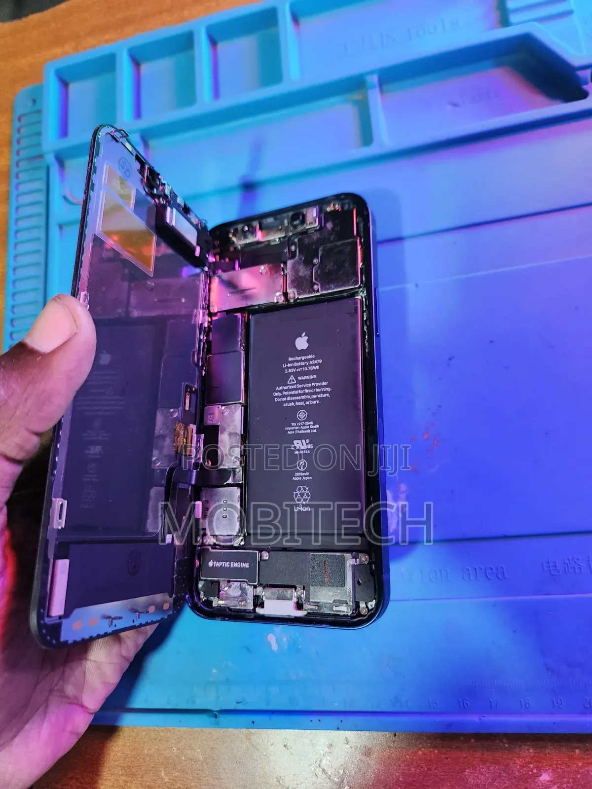iPhone 12 Screen Replacement.