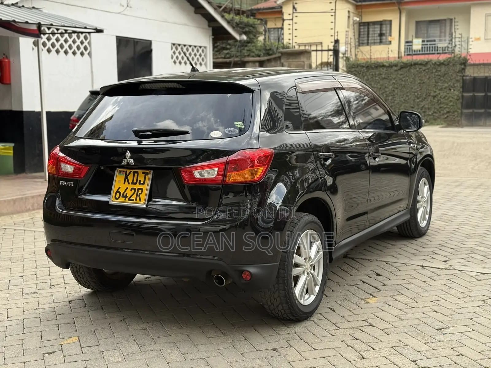 Mitsubishi RVR 2015 Black