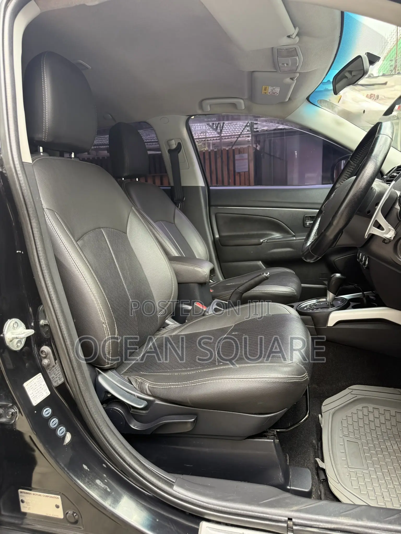 Mitsubishi RVR 2015 Black