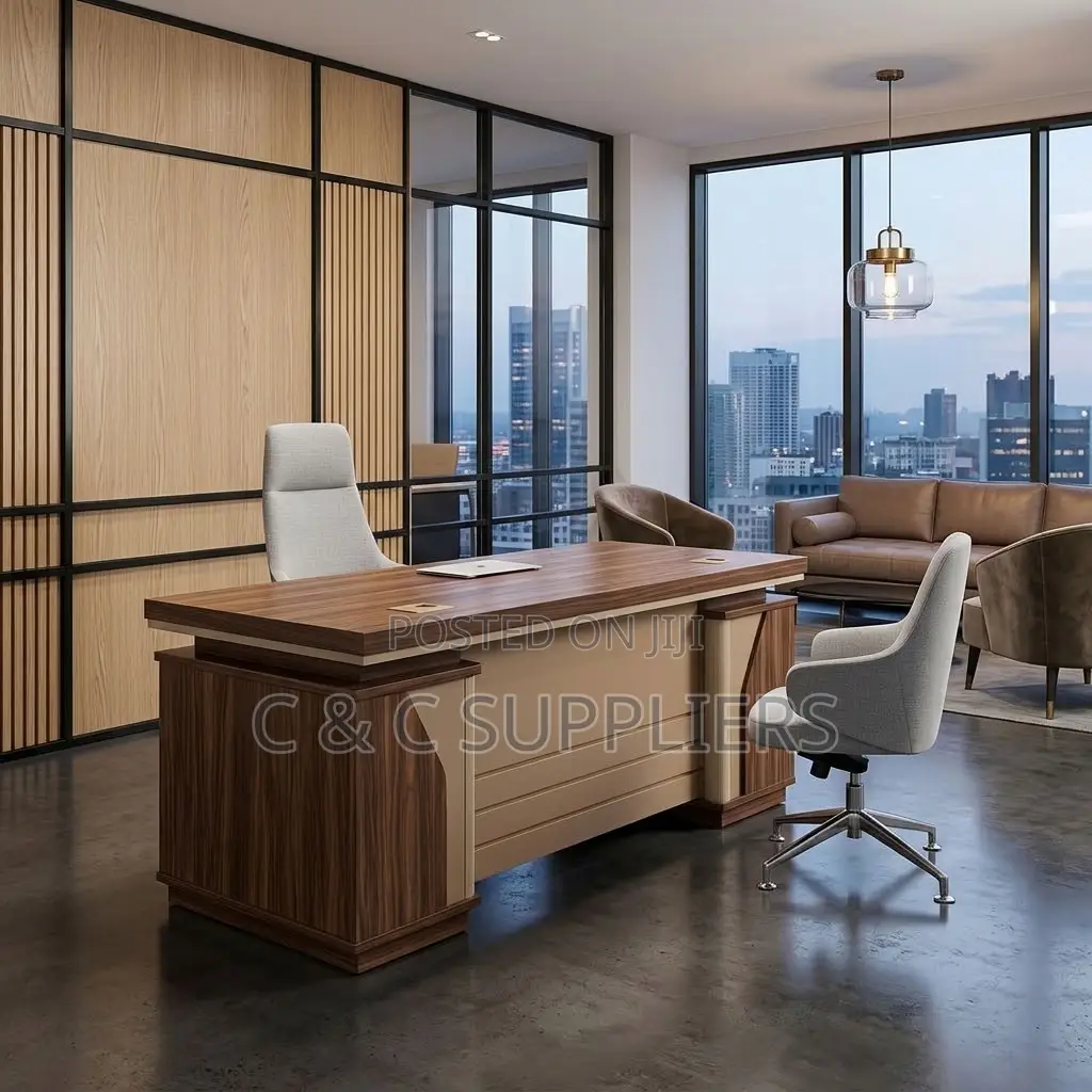 1.4M Advanced Computer/Writing Desk