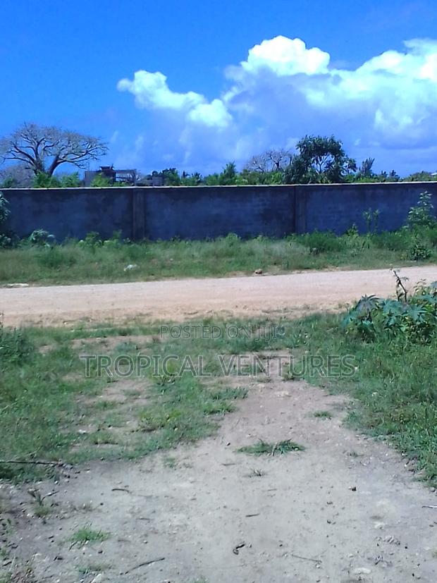 Beach Land for Sale Diani. - thumbnail 8