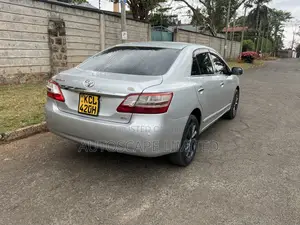 Toyota Premio 2012 Silver