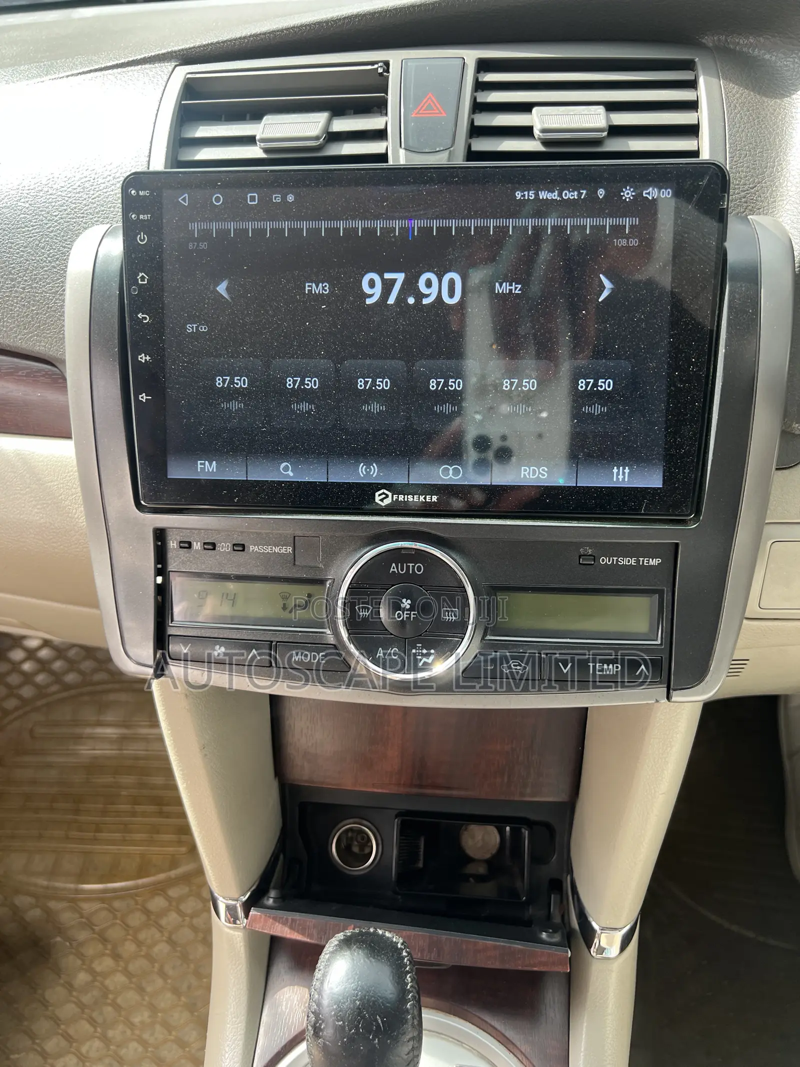 Toyota Premio 2012 Silver