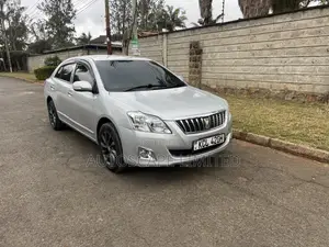 Toyota Premio 2012 Silver