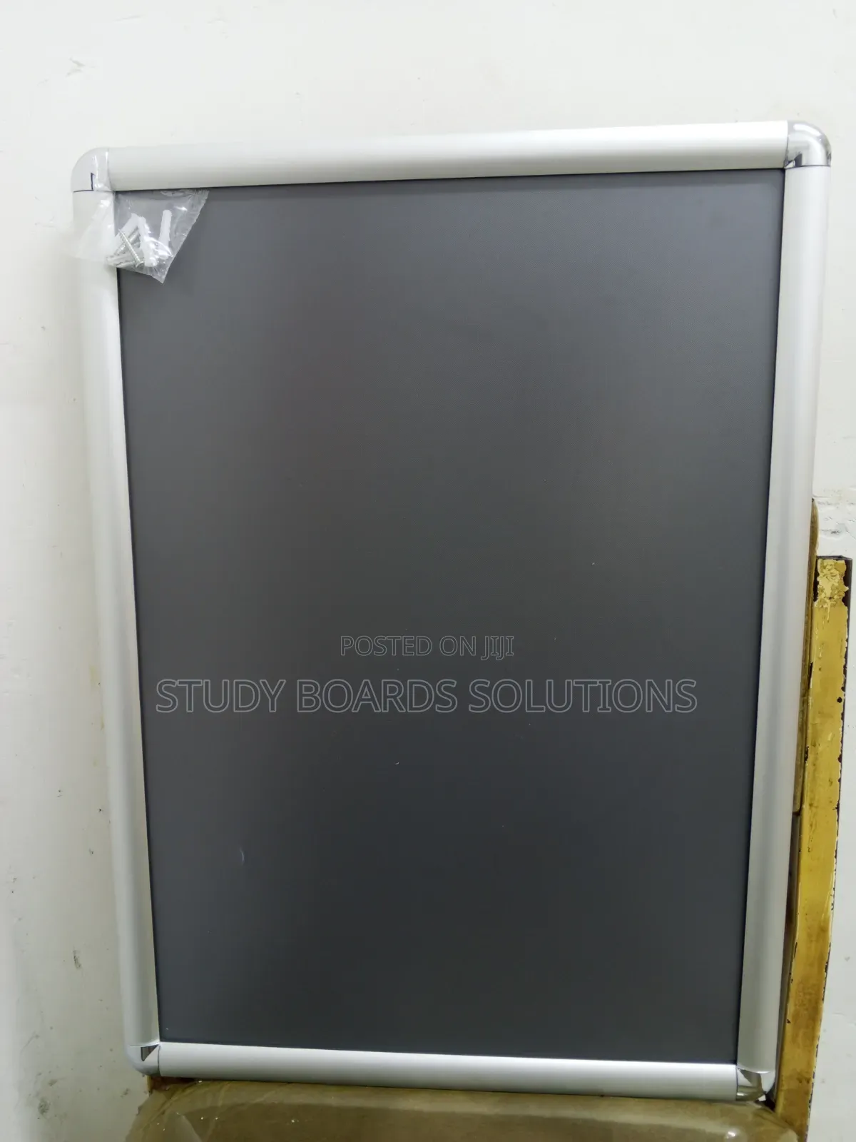 A2 Slim Snapper Frame—certificate Display