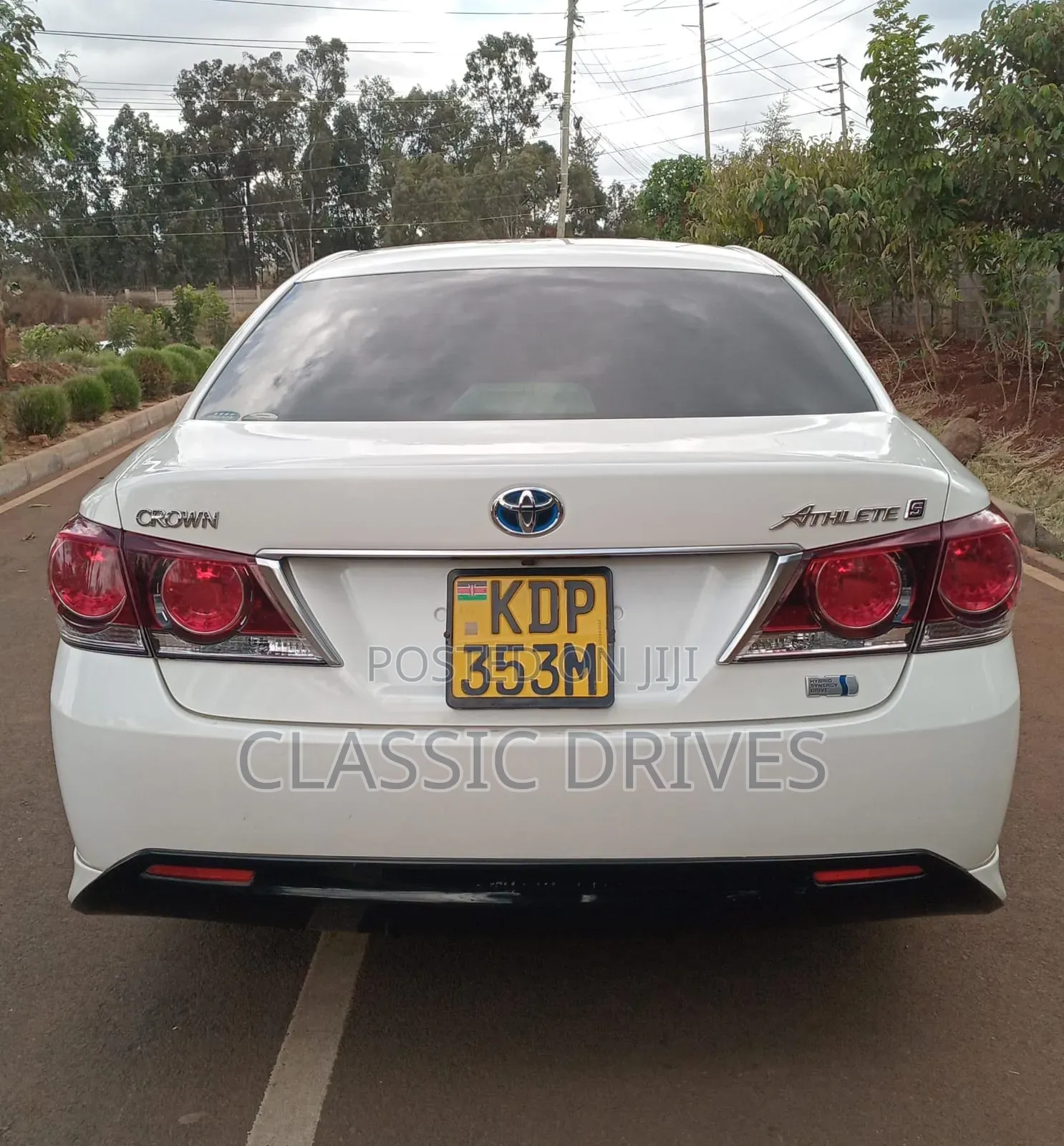 Toyota Crown 2017 White