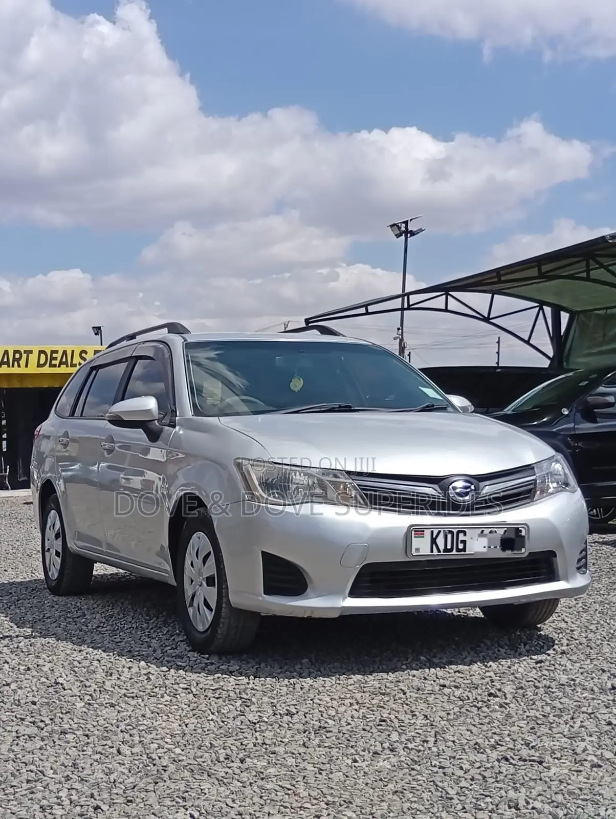 Toyota Corolla Fielder 2015 Silver